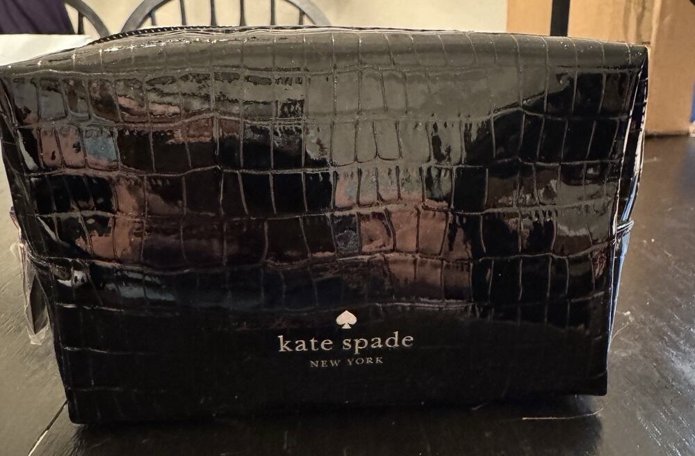 KATE SPADE CROC-EMBOSSED PATENT SMALL POUCH COSMETIC CASE NWOT